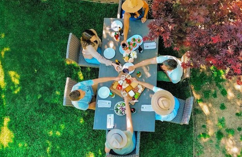 Freestone House | Exclusive 6 Acre Luxe Villa & Ranch in Sonoma Wine Country, Pool, Hot Tub, Bocce