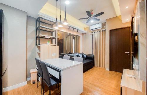 Ciputat Apartment | Exclusive and Homey 2BR Transpark Bintaro Apartment By Travelio