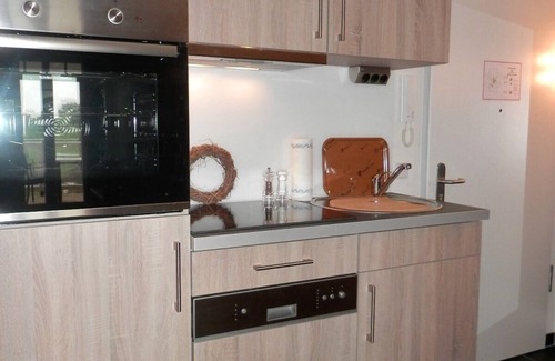 Wremen Apartment | Exclusive and modern furnished apartment, incl. Sauna and WiFi, 100 m to the beach