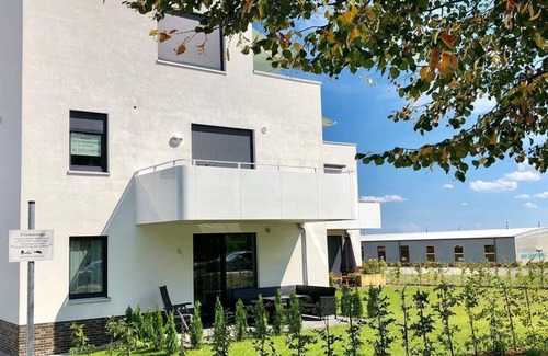 Großraschen Condo | Exclusive apartment on Lake Großräschen with a terrace