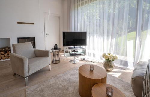 Kappl Apartment | Exclusive Apartment near Ischgl with Spa Area in house