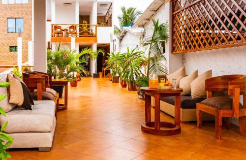 Bahia de la Academia Apartment | EXCLUSIVE CONDO GALAPAGOS and BEYOND 1