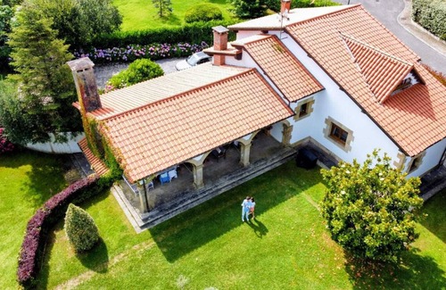 Somo House | EXCLUSIVE DETACHED HOUSE IN PRIVATE URBANIZATION 5 MIN FROM THE BEACH