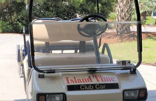 Emerald Isle Cottage | Exclusive Dolphin Ridge "ISLAND TIME" with private pool and golf cart