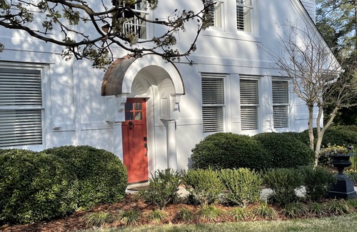 Old Town Cottage | Exclusive Five Star CarriageHouse! Featured in March 2023 PineStraw Magazine!