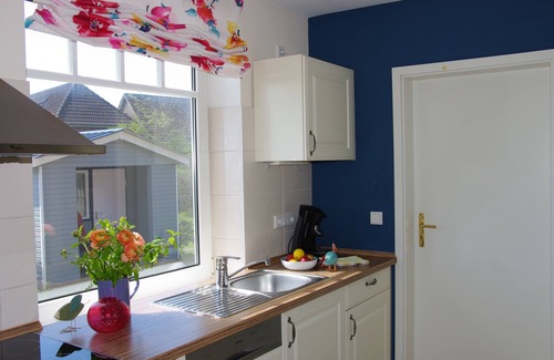 Schobull House | Exclusive Friesenhaus * * * * * with sea views, sauna, wireless, disabled