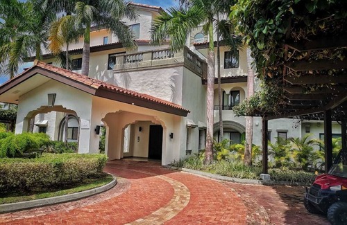 Playa Blanca Apartment | Exclusive golf course view apartment in Buenaventura Golf &