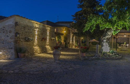 Castellina in Chianti Apartment | Exclusive Villa in the middle of Chianti with Pool & View