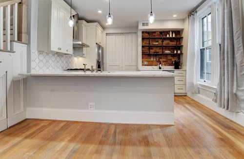 Dupont Circle House | Exclusive Large Retreat Dupont Circle & Concierge Service