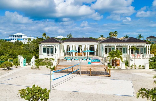 Ocean Point House | Exclusive Oceanfront Villa On Taylor Bay Beach!
