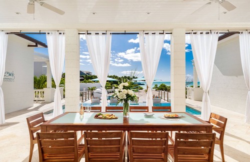 Ocean Point House | Exclusive Oceanfront Villa On Taylor Bay Beach!