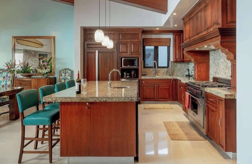 Punta de Mita Condo | Exclusive Oceanfront Penthouse + Concierge+ Brk+Lunch service
