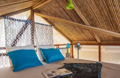 Tierra Oscura House | ✨Exclusive✨Jungle Retreat on Bioluminescent Lagoon