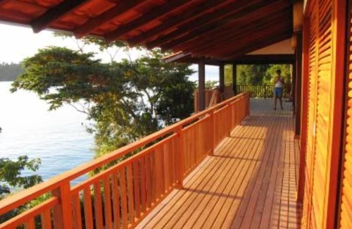 Paraty House | Exclusive Sea front Villa - by boat from Paraty