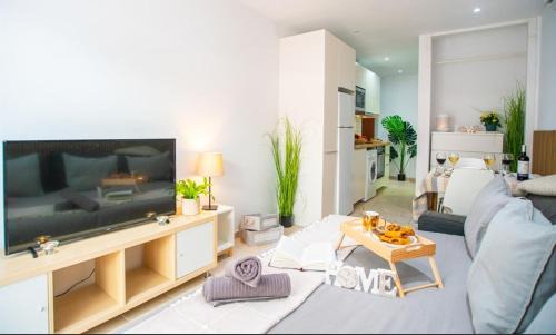 Fuengirola Apartment | Exclusive Studio Boutique - High-End Boliches Fuengirola