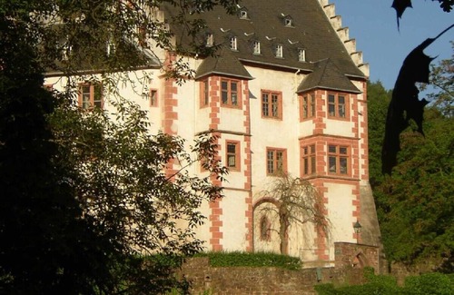 Miltenberg Apartment | Exclusive vacation apartment in a half-timbered house in the old city center
