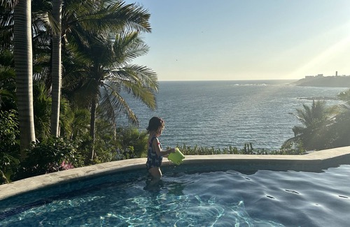 Santa Maria Huatulco Villa | Exclusive Villa with Private Beach and Beautiful Views to the Pacific Ocean
