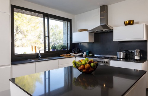 Vora-Sitges Villa | Exclusive villa in the Garraf mountains, just a few minutes from the sea