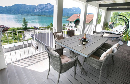 Innerschwand House | Exclusive villa with lake view