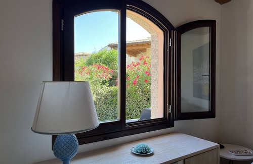 Tiriddo Villa | Exclusive with big garden, view on Molara Island, walking distance from the sea