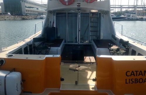 Lapa Boat Rental | Exclusive yacht Rental - 46Ft The most spacious in its category.