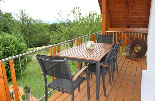 Freiamt House | Exclusively and high-quality equipped * apartment with large garden