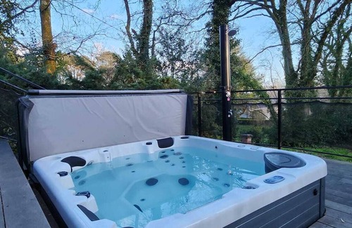 Saint-Jean-la-Poterie Villa | Exclusivité : Villa Avec Salle de Sport, Sauna, Jacuzzi & Parc Arboré