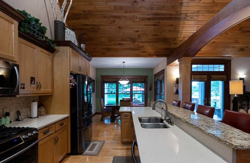Forest Junction House | Executive Home for EAA