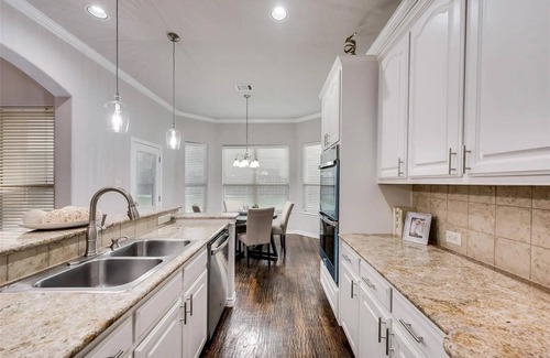 Prosper House | Executive Home in Beautiful Prosper Texas. Walnut Grove Prosper Local Area