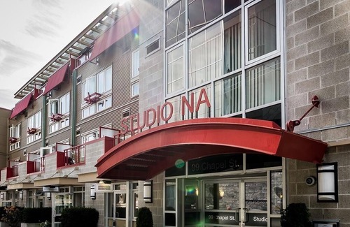Regional District of Nanaimo Condo | Executive Luxurious Condo in Downtown Nanaimo