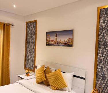 Wasa Amenfi West Apartment | Executive studio at the Signature Apartment