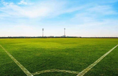Abu Dhabi Apartment | Executive Suite Near Khor Al Maqta Park
