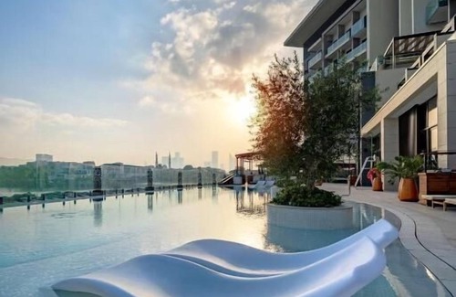 Jumeirah Apartment | Executive suite Near La Mer Beach