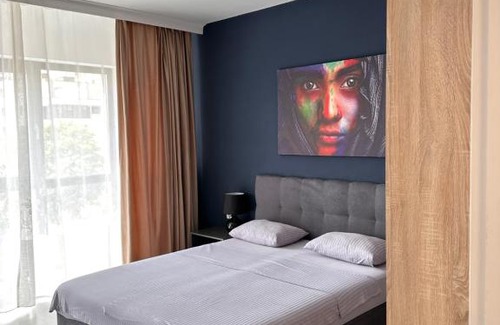 Militari Apartment | Exigent Plazza Residence - Self Check-In