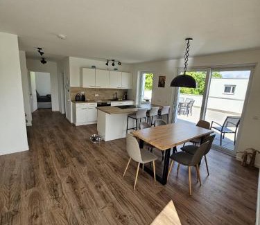 Mietersheim Apartment | Exklusive COZY 3-Zi-Penthouse mit großer Dachterrasse Nähe Europa Park und Rulantica