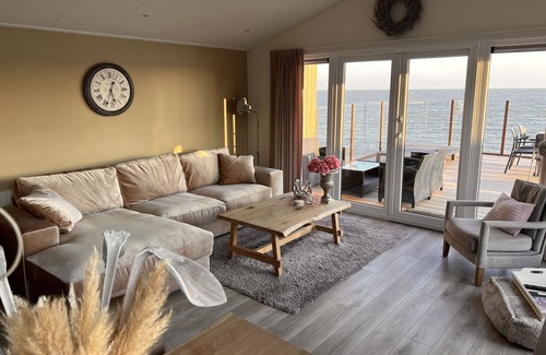 Venhuizen Ski Chalet | Exklusive Ferienchalet 31 Markermeer Bovenkarspel Direkt am Markermeer