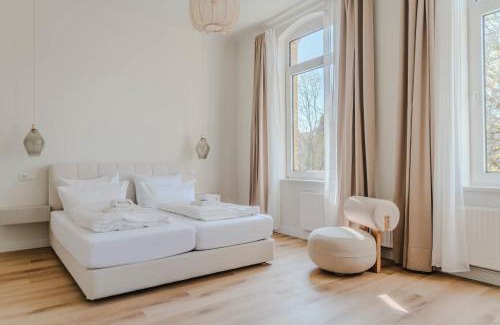 Oststadt/Stadtfeld Apartment | Exklusive Jugendstil-Residenz im Philosophenviertel - privater Parkplatz - Balkon