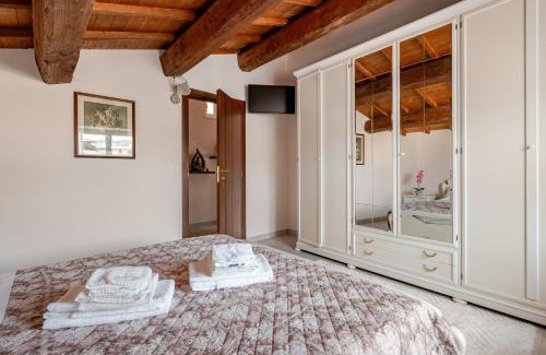 L'Aquila Apartment | EXLUSIVE DOLCEVITA PALAZZO PICALFIERi