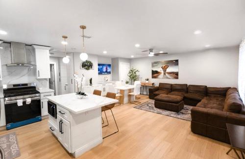 Lemon Grove House | Exotic home 2bed 1 bath by sdstay
