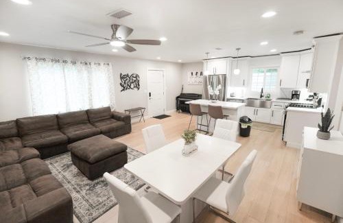 Lemon Grove House | Exotic home 2bed 1 bath by sdstay