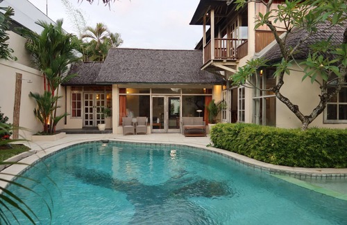 Central Seminyak Villa | Exotic Villa Seminyak , 4bdr/4 Bathroom , huge pool
