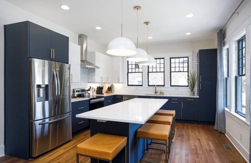 Hillsboro Village House | Expansive 3-Home Property w Hot Tub | Walk to Belmont & 12South
