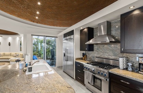 Pedregal Villa | Expansive Cliffside Villa with Panoramic Ocean View, Sauna, Pool & Jacuzzi. Daily Butler Included