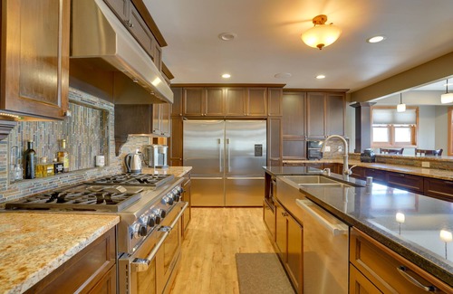 Shakopee House | Expansive Retreat on 5 Acres in Shakopee!