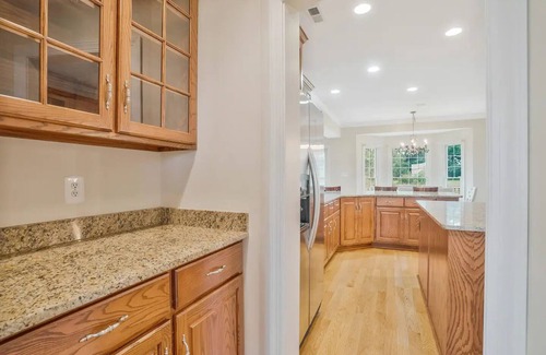 Purcellville House | Expansive Villa w/Hot Tub, Fire Pit, Sleeps 22