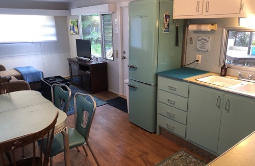 Gilmanton House | Experience a Lakeside Retro 1950's Mobile Home Getaway