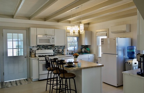 Slaughter Beach Cottage | Experience a tranquil beachfront retreat on the shores of the Delaware Bay.