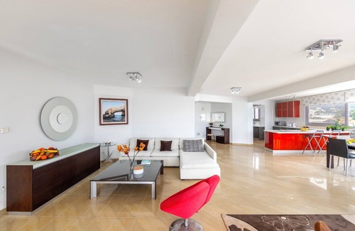 Protaras Hotel | Experience a truly unforgettable vacation in the picturesque coastal town of Protaras, Cyprus.