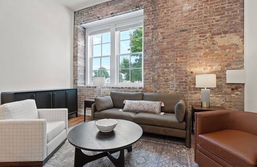 McMinnville Condo | Experience comfort in 204 - MR. BLUE'S SUITE, a cozy 2BR retreat in McMinnville, TN.