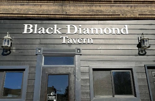 Shawnee Condo | Experience history in a restored mining town